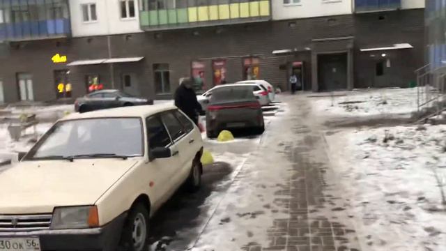 Воронцовский б-р 14к1 Съемка Помещения со двора Дата 14.12.20 Время 12.35 смотреть онлайн