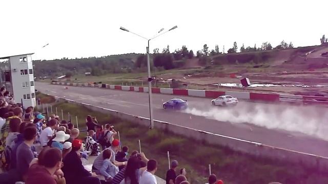 Дрэг-рейсинг Белый Колодец смотреть онлайн