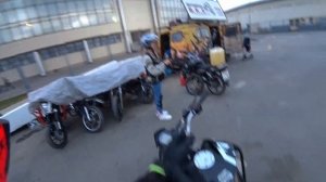 Первые занятия в мотошколе и милая девушка:3 Практика #1