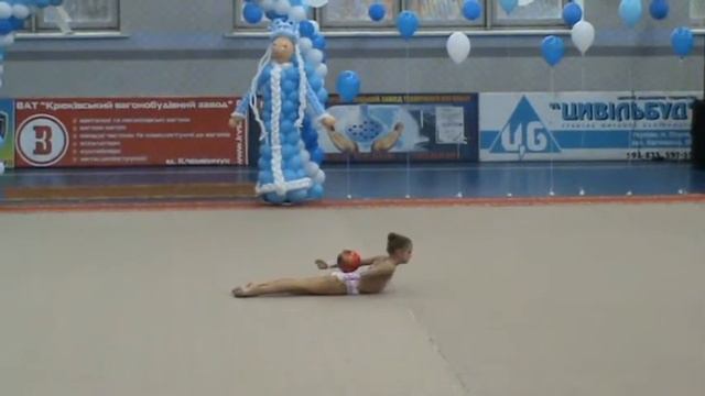 Дворецька Анастасія 2005 м'яч м.Полтава "Снігова королева - 2015" 19-20.12.2015 смотреть онлайн