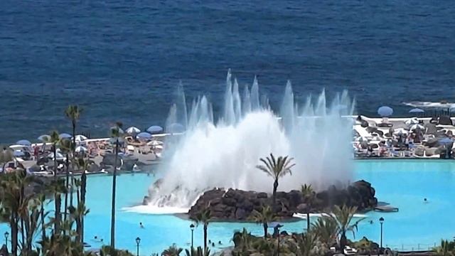 Lago Martianez in Puerto de La Cruz on Tenerife смотреть онлайн
