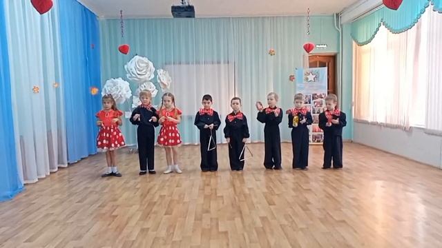 ВЕСЕННЯЯ ПОЛЕЧКА МБУ Школа №18 СП ДС АЛЬТАИР смотреть онлайн
