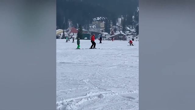 Шерегеш. Февраль 2019. Обучение катанию на лыжах смотреть онлайн