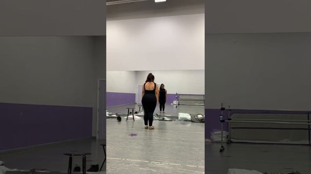 Monday TS (3/4) 4:30pm “Frosty the Snowman” смотреть онлайн