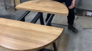 Стол круглый обеденный раскладной в стиле лофт из дерева