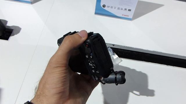 Canon G15 Hands On смотреть онлайн