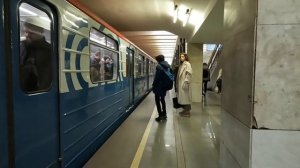 Последний день работы участка Автозаводская-Орехово перед его закрытием на пол года, Вечерний поток