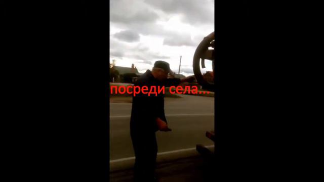 В Подстепках средь белого дня сливают стоки с выгребных ям в поля смотреть онлайн