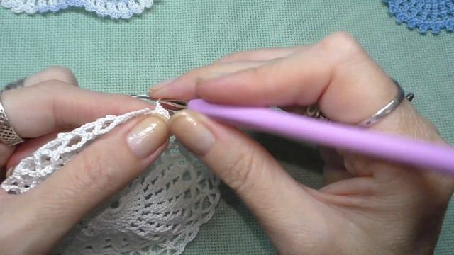 Салфетка в стиле "Гжель". Часть 2. смотреть онлайн