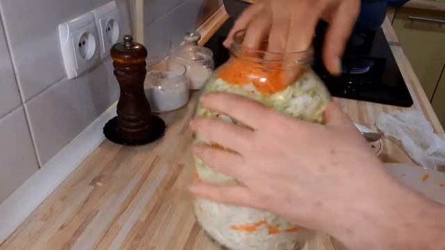 ??Супер Квашенная Капуста?КАК ПРИГОТОВИТЬ ВКУСНУЮ КВАШЕНУЮ КАПУСТУГотовлю всегда?Проверено ГОДАМИ? смотреть онлайн