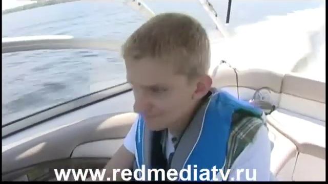 Катер Yamaha 242 Limited S смотреть онлайн