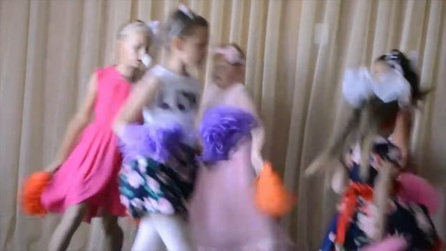 Композиция "Цветочная поляна"/ Хореографический коллектив "Вдохновение" смотреть онлайн