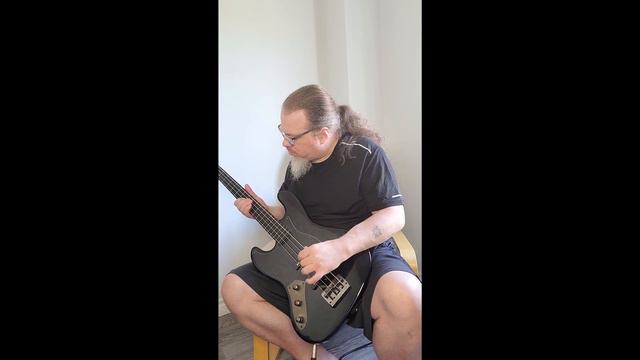 "How Great Thou Art" for solo bass смотреть онлайн