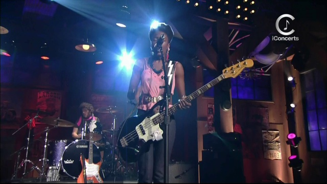 The Noisettes - Don't Give Up =HD= смотреть онлайн