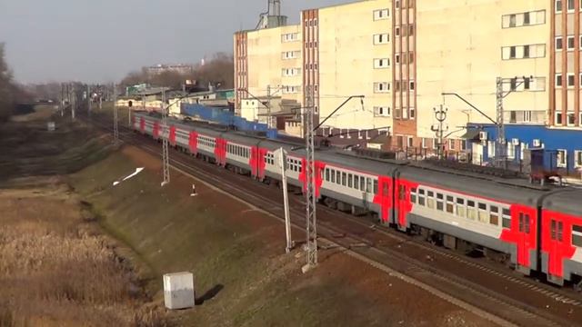 Электропоезд ЭД4мк-0024 "Орёл - Москва" смотреть онлайн