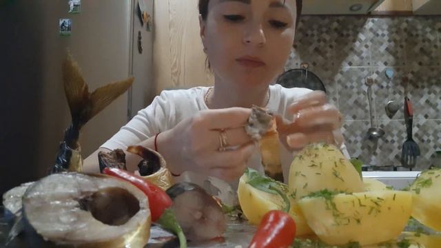 MUKBANG🤤СКУМБРИЯ С КАРТОФЕЛЕМ😋мукбанг смотреть онлайн