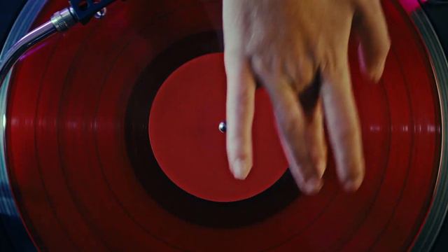 Rossosperanza I Trailer ufficiale смотреть онлайн