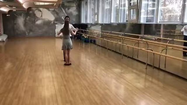 Элементы Рождественской польки Стелла на приставных шагах смотреть онлайн