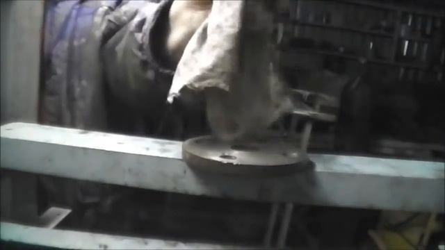 Ремонт старенького Мерседеса. 3 часть. Ремонт переднего моста. смотреть онлайн