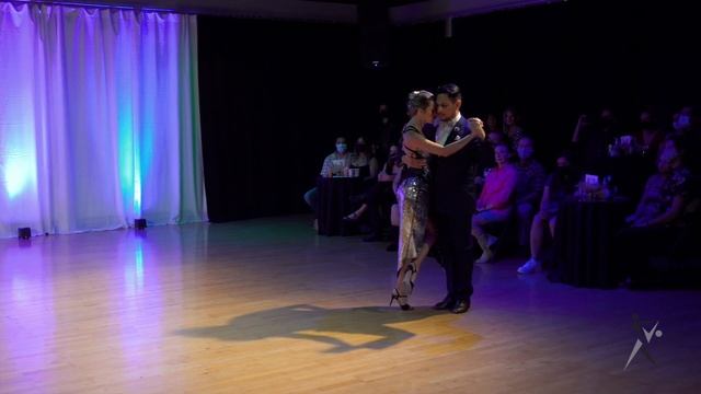 Summer Showcase 2021 - Ricardo & Lindsey - Pro Argentine Tango смотреть онлайн