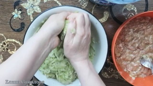 Запеканка из кабачков с мясом. смотреть онлайн