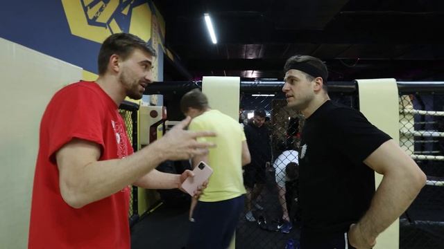 АкроАрм или путь к железным рукам смотреть онлайн