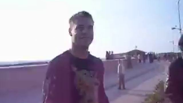 3XTR4:PASQUA FIUMICINO MOTO ROTTA ENRICO LUCA DROMEDARIOOO!! смотреть онлайн