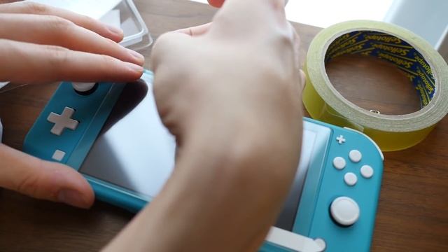 ANYONE can learn this TRICK【Switch Lite Screen Protector】 смотреть онлайн