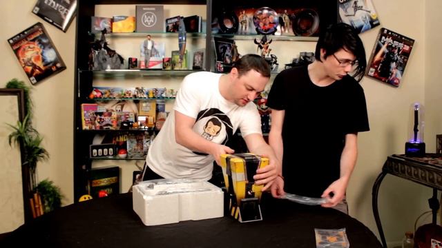Borderlands: The Handsome Collection - Claptrap in a box edition unboxing смотреть онлайн