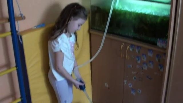 Биоудобрение из аквариума. Поливайте цветы из аквариума и они скажут Вам спасибо смотреть онлайн