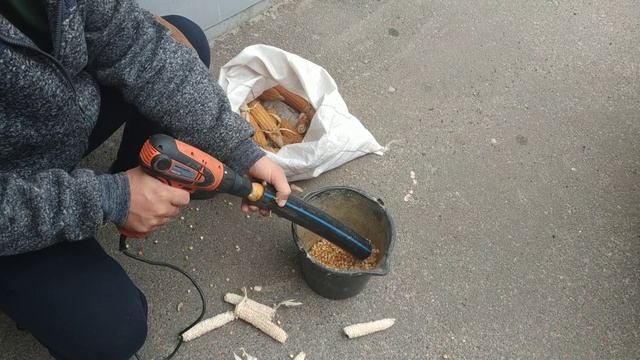 Чистка кукурудзи смотреть онлайн