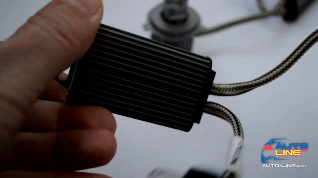 Автомобільні LED-лампи H4/H19 з обманкою - Cyclone LED H4/H19 H/L 5700K type 41 смотреть онлайн