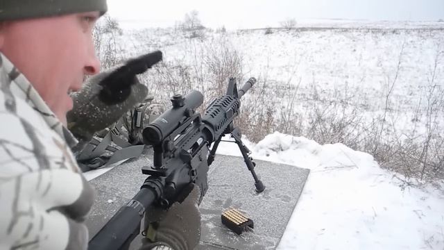 M4 Carbine - стреляем на 100 и 200 м смотреть онлайн