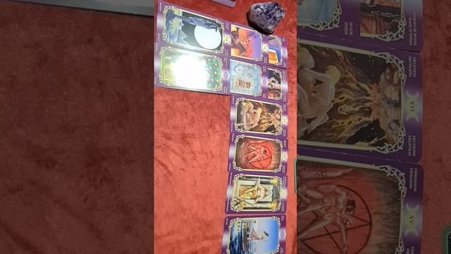 что Вам хочет сказать Домовой))) смотреть онлайн