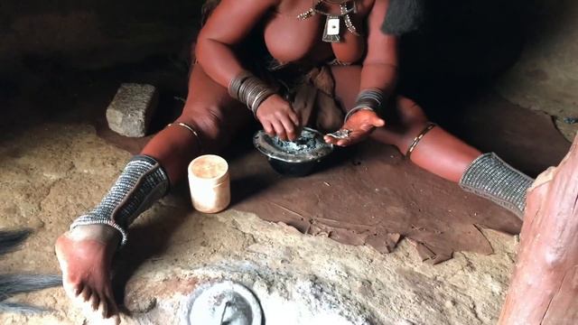 Племена Химба в Намибии (Himba people in Namibia) смотреть онлайн
