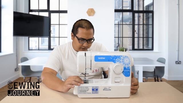 Mesin Jahit Pertamaku! Mesin yang pas banget untuk pemula. смотреть онлайн