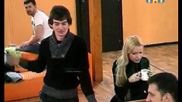 Ekaterina Korol Dom 2 first day ( black long nails ) смотреть онлайн