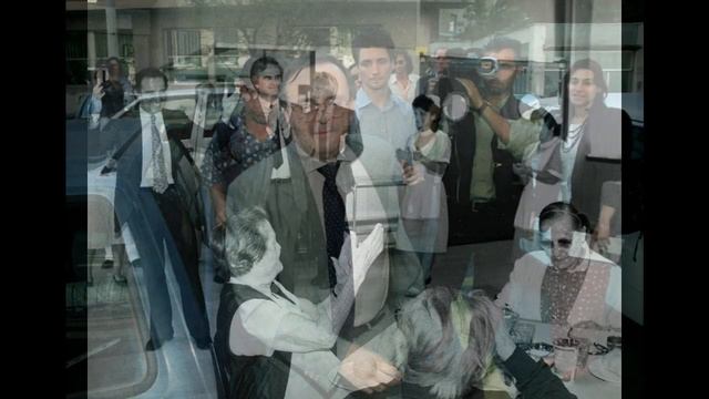 La fine della Prima Repubblica in Italia, tangentopoli e l'avvento di Berlusconi смотреть онлайн