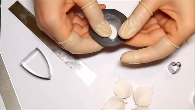 Мастер-класс: Браслет с пуансетией из полимерной глины FIMO/polymer clay tutorial смотреть онлайн