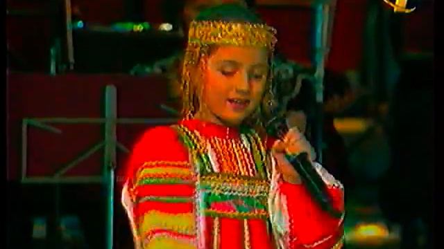 Настя и Маша - Во поле орешина смотреть онлайн