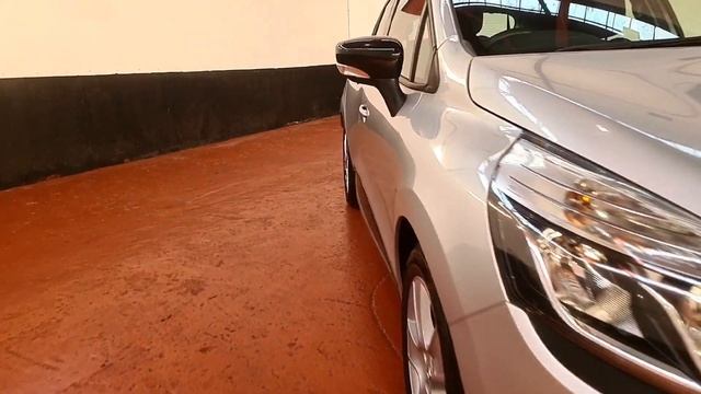 Renault Clio 1.2 16v Dynamique MediaNav смотреть онлайн