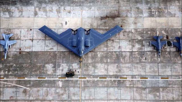 Фото. Четверть века назад поднялся уникальный B-2. смотреть онлайн