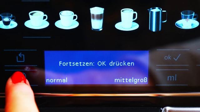 SIEMENS EQ.6 Plus s700 Kaffeevollautomat Menü Auswahl mit Untertitel смотреть онлайн