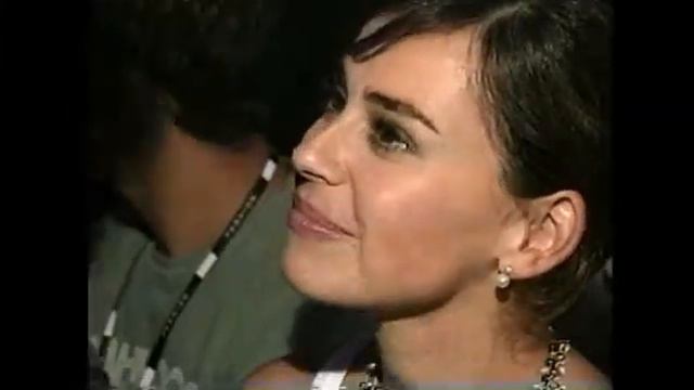 Daniela Escobar 24-01-2004, entrevista com Francisco Chagas no Over Fashion смотреть онлайн