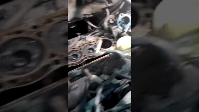 Ремонт ГБЦ Рено Трафік 1.9 частина 2 смотреть онлайн