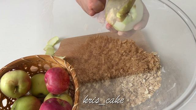 ЯБЛОЧНЫЙ КРИСП!?Самый ПРОСТОЙ пирог! смотреть онлайн