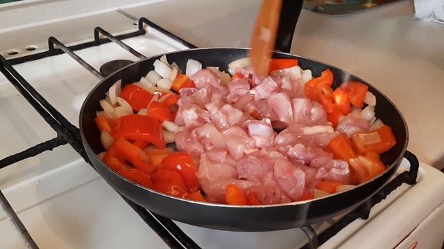 "ЗОЛОТО ЛЕПРЕКОНА"! Теплый салат !НОВИНКА! смотреть онлайн