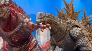Godzilla Minus One vs Shin Godzilla | ゴジラ vs ゴジラ EPIC STOP MOTION BATTLE!