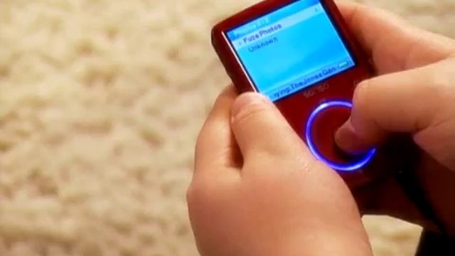 SanDisk Sansa Fuze 4GB MP3 Player with 4GB Micro SD Card смотреть онлайн