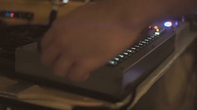 BLADE RUNNER JAM // OCTATRACK + DIGITAKT + PROPHET + ERICASYNTHS смотреть онлайн